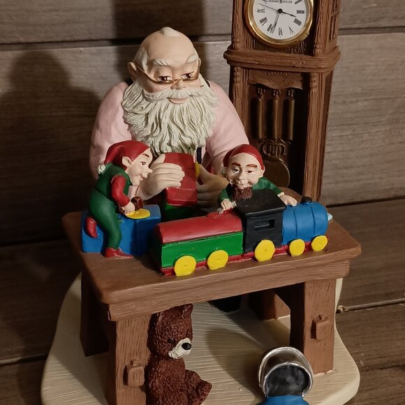 Vintage Howard Miller Making Toys For Good Girls and Boys Sculpture 1997 - Picture 3 of 13